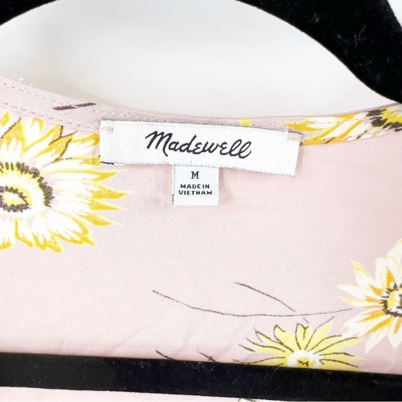 ✅‎ MADEWELL Floral Short Sleeve Wrap Top TWIGGY WISTERIA DOVE Size MEDIUM - Picture 6 of 7
